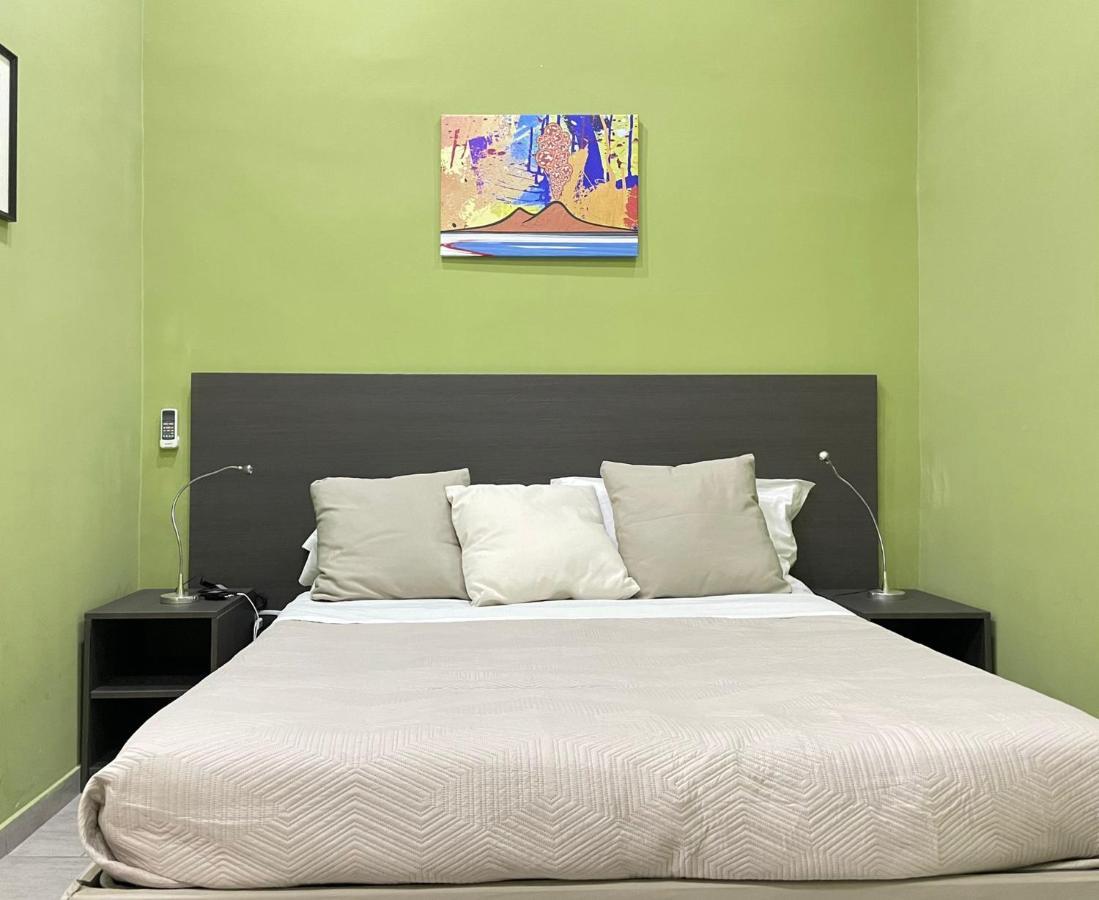 Holiday Naples Art Rooms Dış mekan fotoğraf