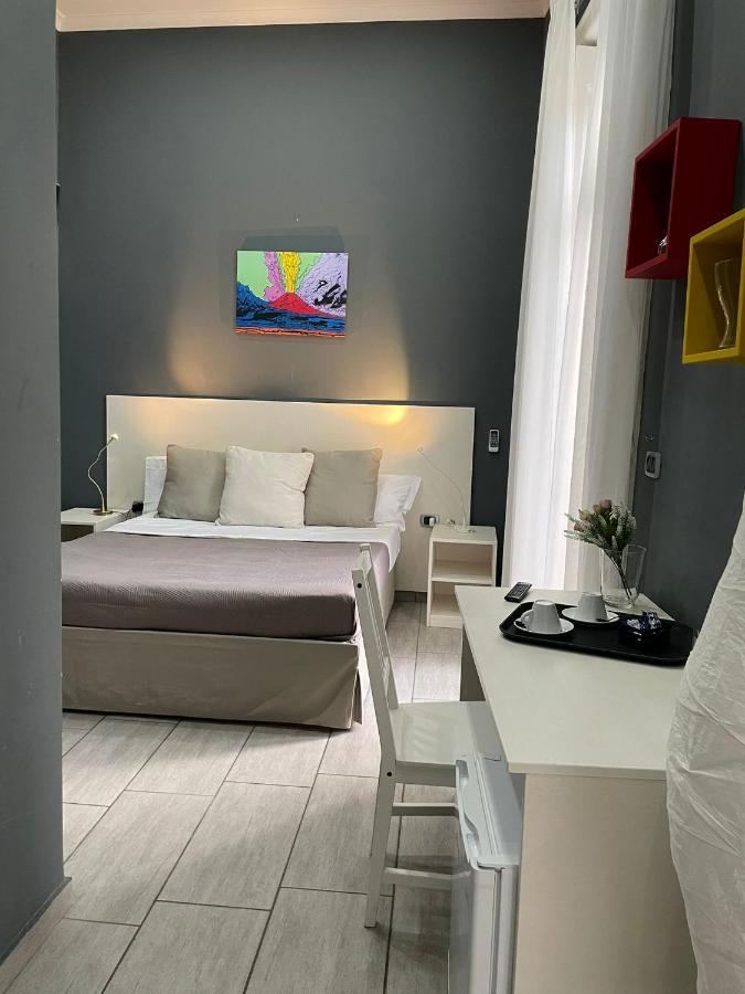 Holiday Naples Art Rooms Dış mekan fotoğraf